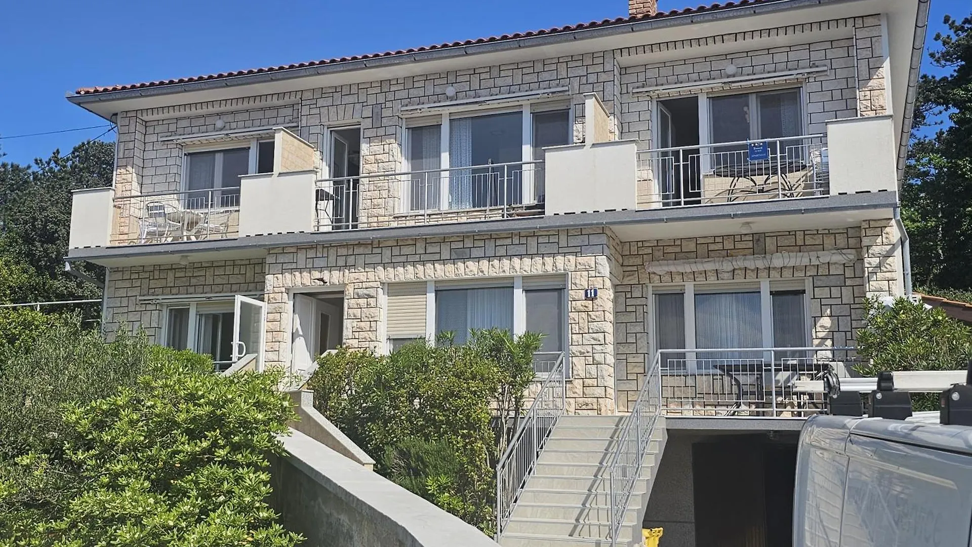 Seafront Apartment With Balcony-50 M From The Sea Silo